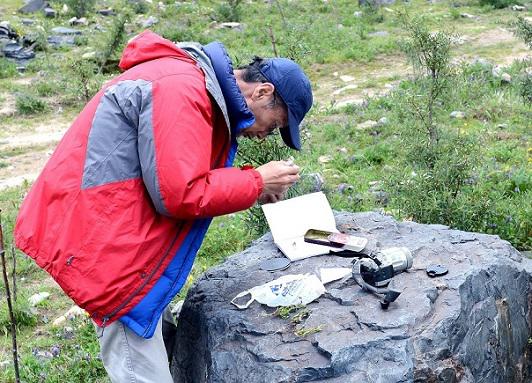 生药学教研室与西藏藏医收米直播