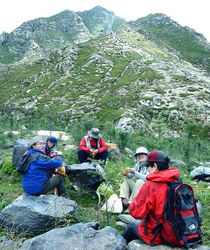 生药学教研室与西藏藏医收米直播